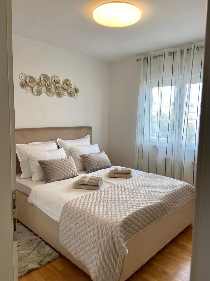 Portview Apartment Рієка Екстер'єр фото